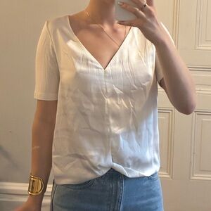 Elegant White V-Neck Women's Top